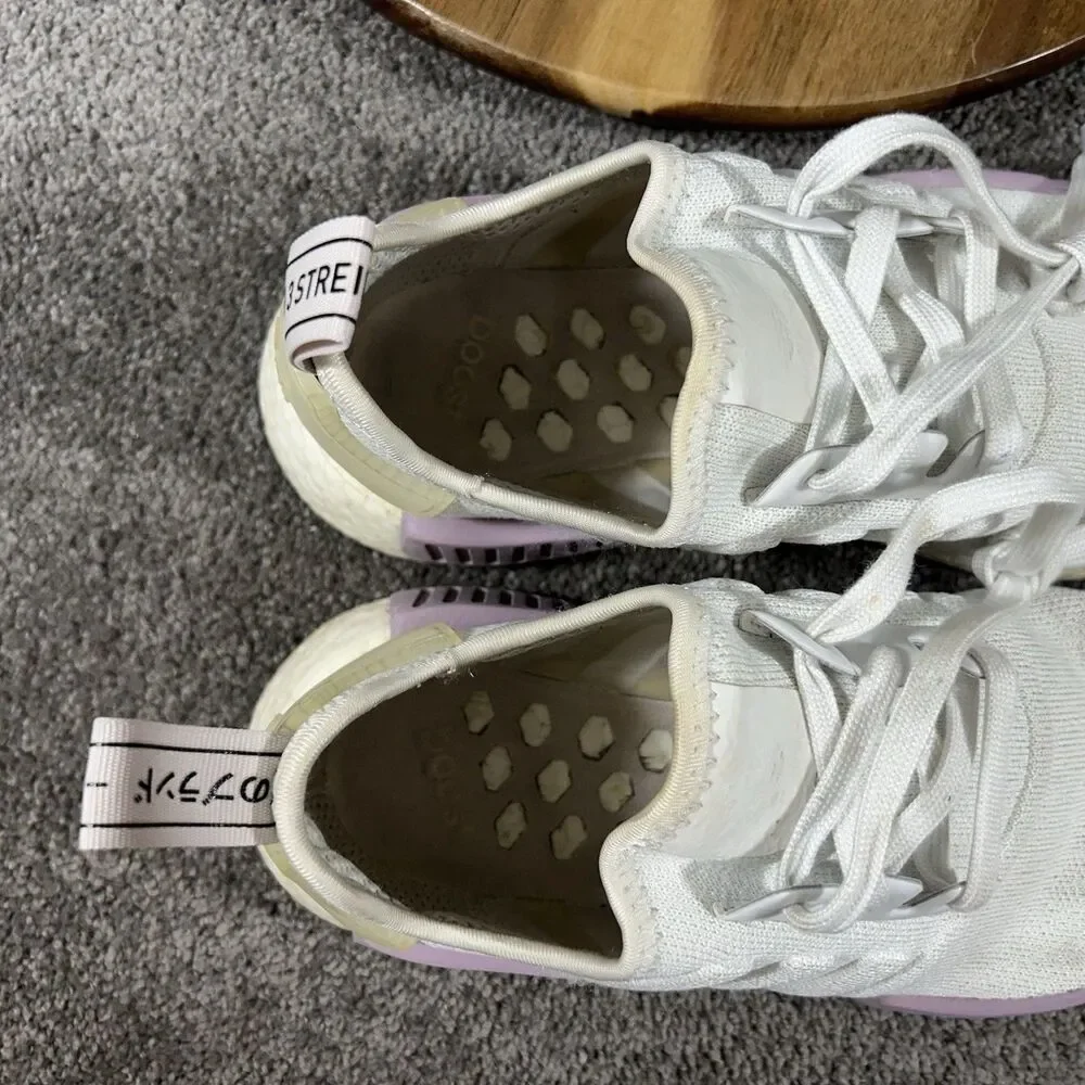 Adidas NMD_R1 Boost BD8024 Women’s Size 7 White Orchid Athletic Shoes Used
